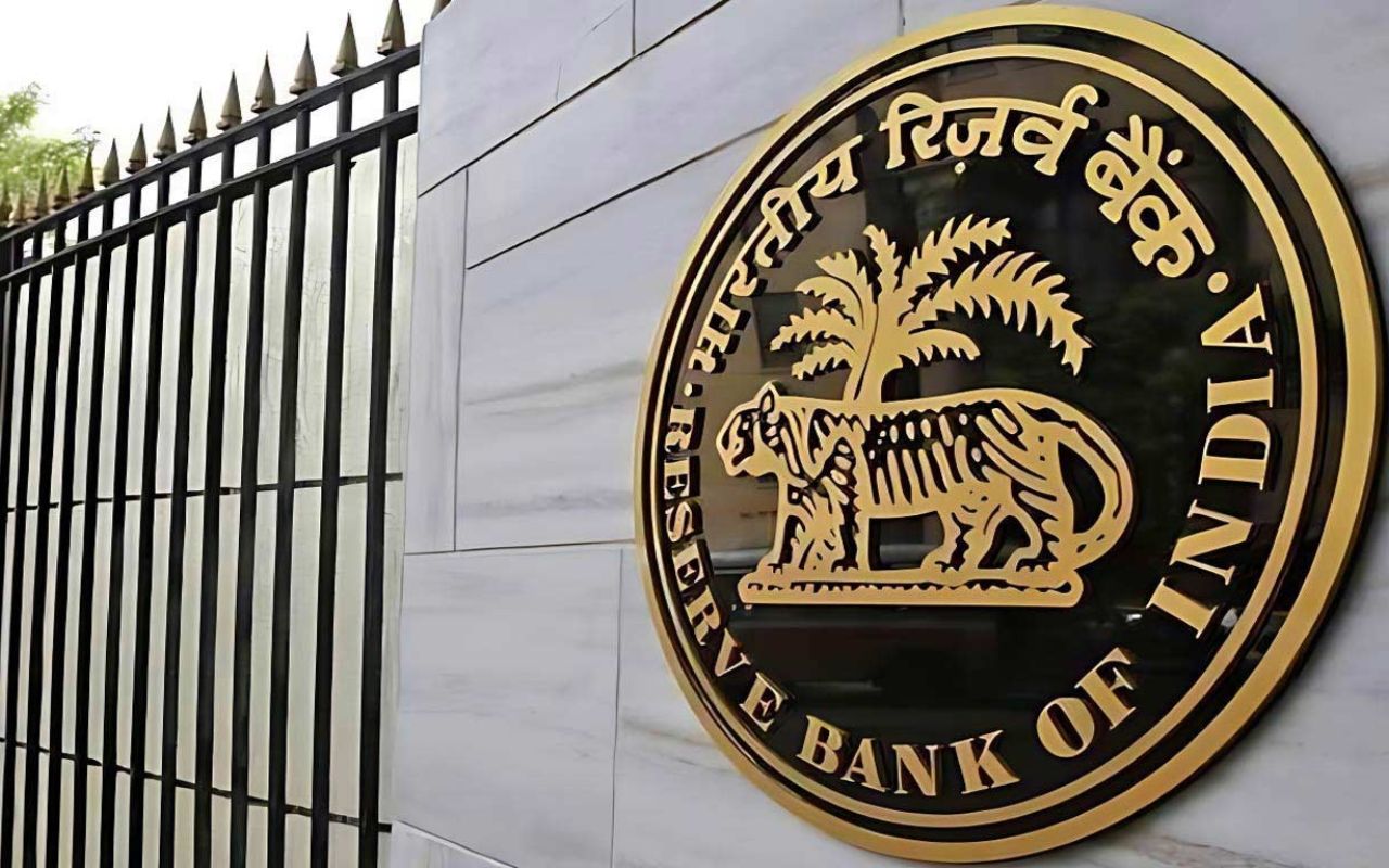 RBI बैकिंग नियमों में करने जा रहा 20 बड़े बदलाव